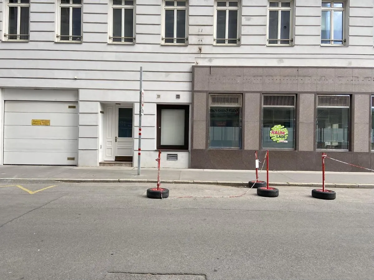 Rennweg 1 by Nikolax Apartament Wiedeń